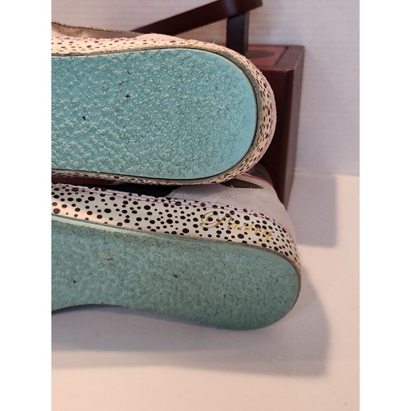 Y2K  VINTAGE SHOES PASTRY FAB COOKIE WHITE CHOCALATE CHIP HIPTOP REVRUN RUN - Picture 7 of 10